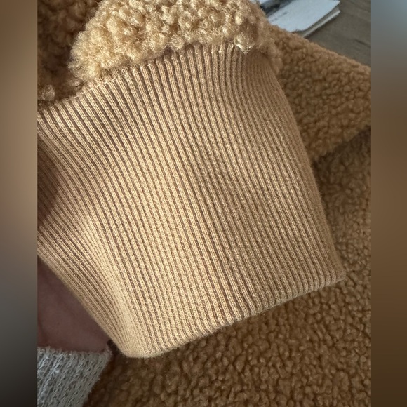 Uniqlo Fleece Teddy Zip Jacket small - Picture 5 of 7